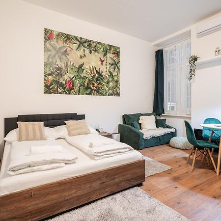 D68 - Downtown Cozy Suite - Best Location By Bqa Budapest Eksteriør bilde